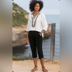 Dahlia Black Stretch Capris Pants Boho Beachy Y2K Women's Size 12P